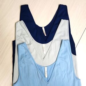 Skinny tees 💖 Cami 🎉Set of 3✨️ Scoop & V Neck 💙 Navy Grey & Light Blue ⭐️